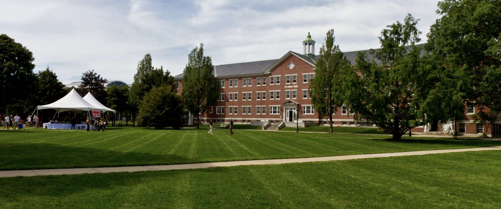 Huntress Hall, exterior