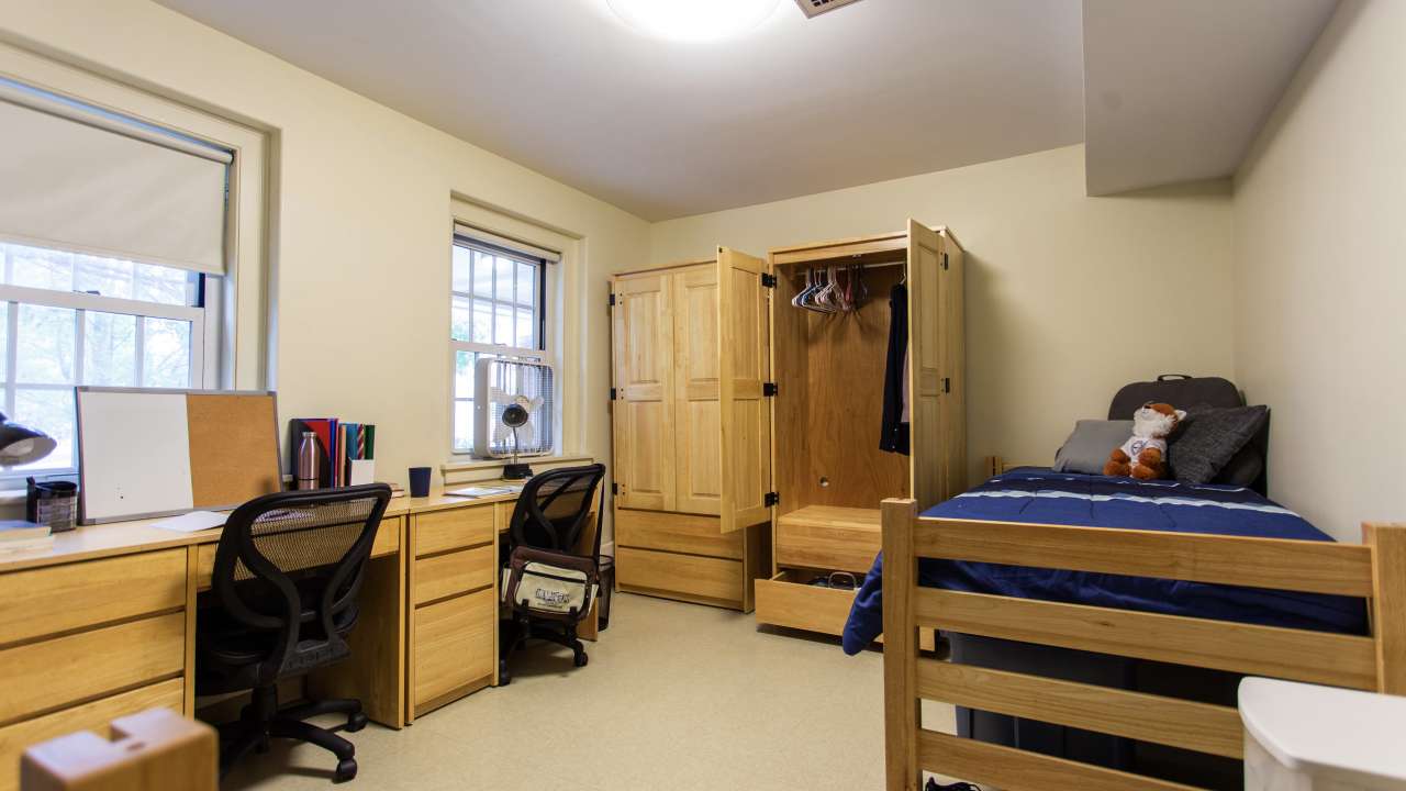 Fiske Hall, dorm room, looking toward wall
