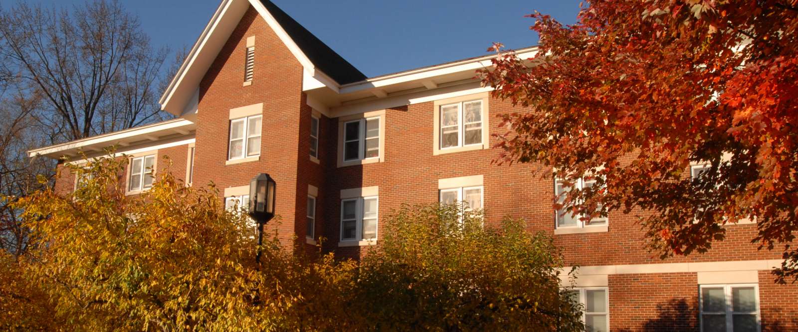 Pondside I exterior