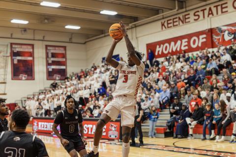 Mens Basketball Vs Marymount University